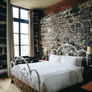 Inn Du Vieux Port By Gray Collection