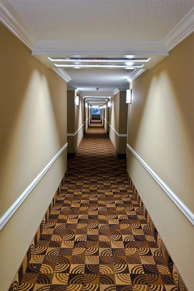 Coliseum Inn Edmonton Hotel